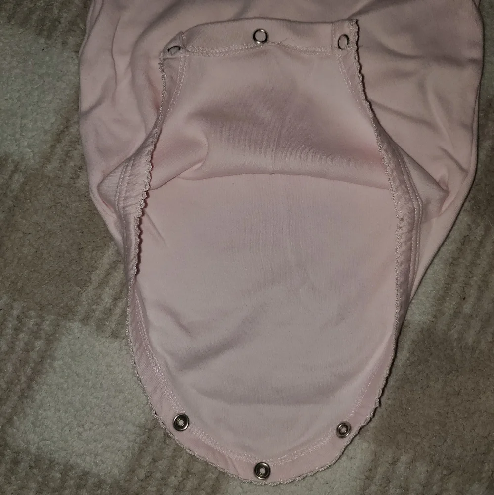 5 for $25 | Buc-ee's Floral Logo Pastel Pink Baby Bodysuit Onesie